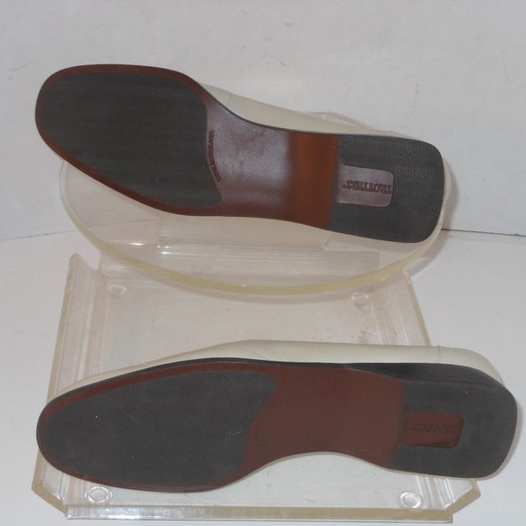 TROTTERS IVORY LOAFERS SIZE 9.5 MEDIUM - Picture 10 of 11